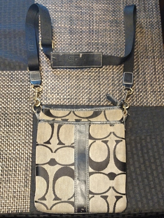 Coach Handbags - Coach Tan and Black Signature Messenger Crossbody